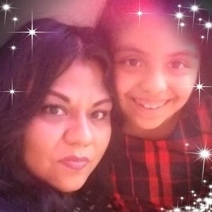 Meet your Posher, Lizzy